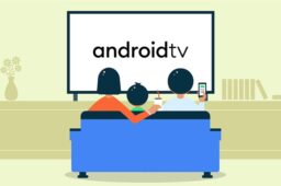 google android tv logo family watching tv اندروید 11 برای تلویزیون های هوشمند
