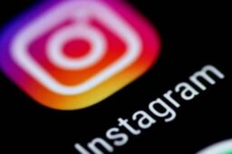 Instagram اینستاگرام